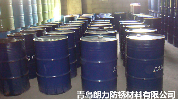 根據刀具材料選